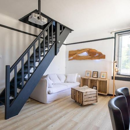 Mamie Jane Suite Deluxe Face Au Lac Tresserve Εξωτερικό φωτογραφία