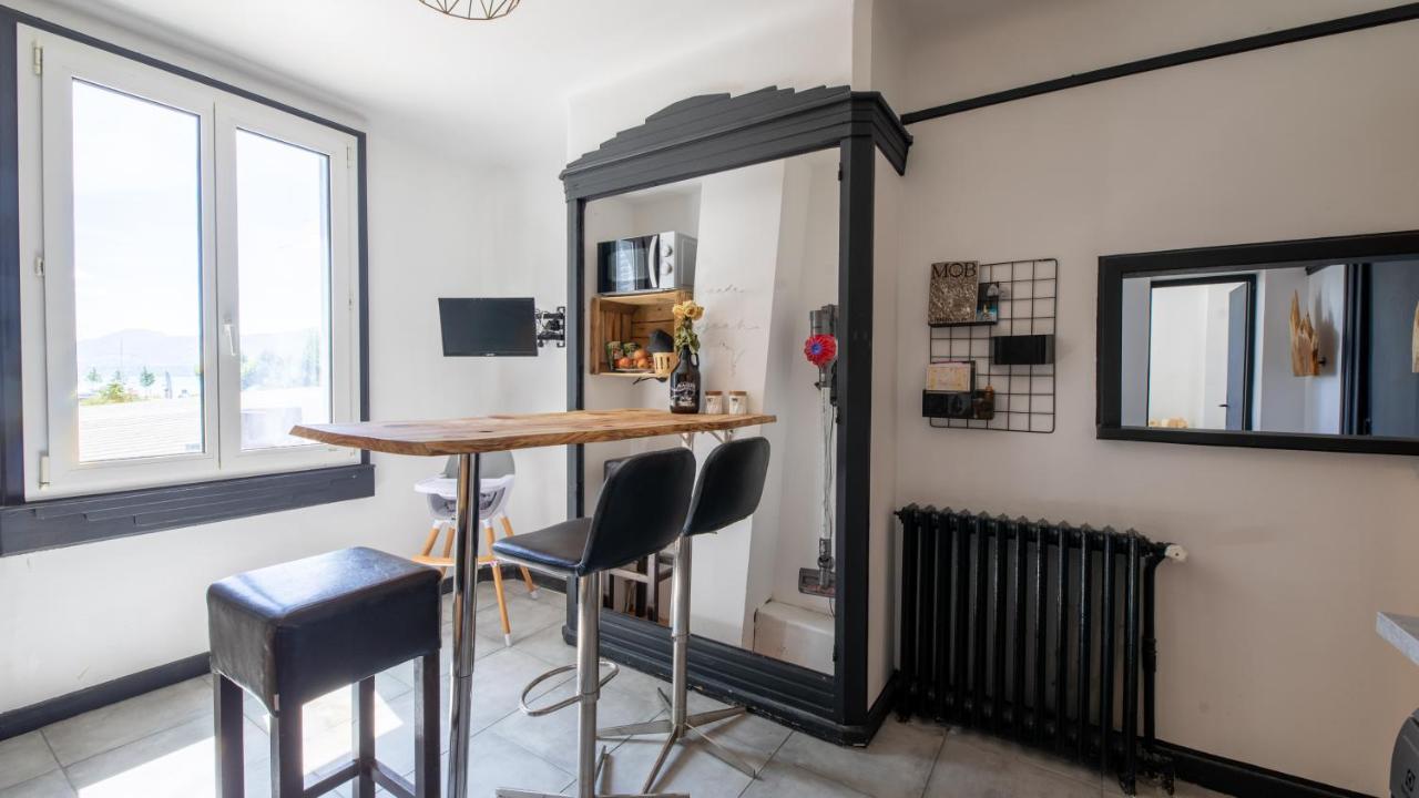 Mamie Jane Suite Deluxe Face Au Lac Tresserve Εξωτερικό φωτογραφία